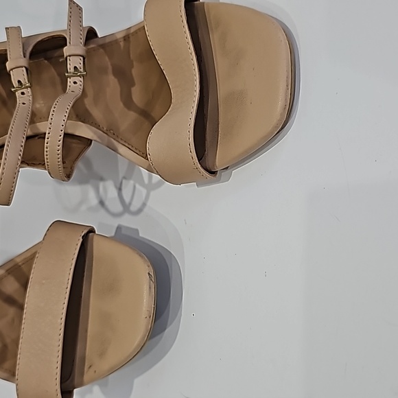 Calvin Klein Caz Cow Silk Sandstorm Beige Leather Open Toe Strappy Sandal Size 9 - Picture 4 of 12